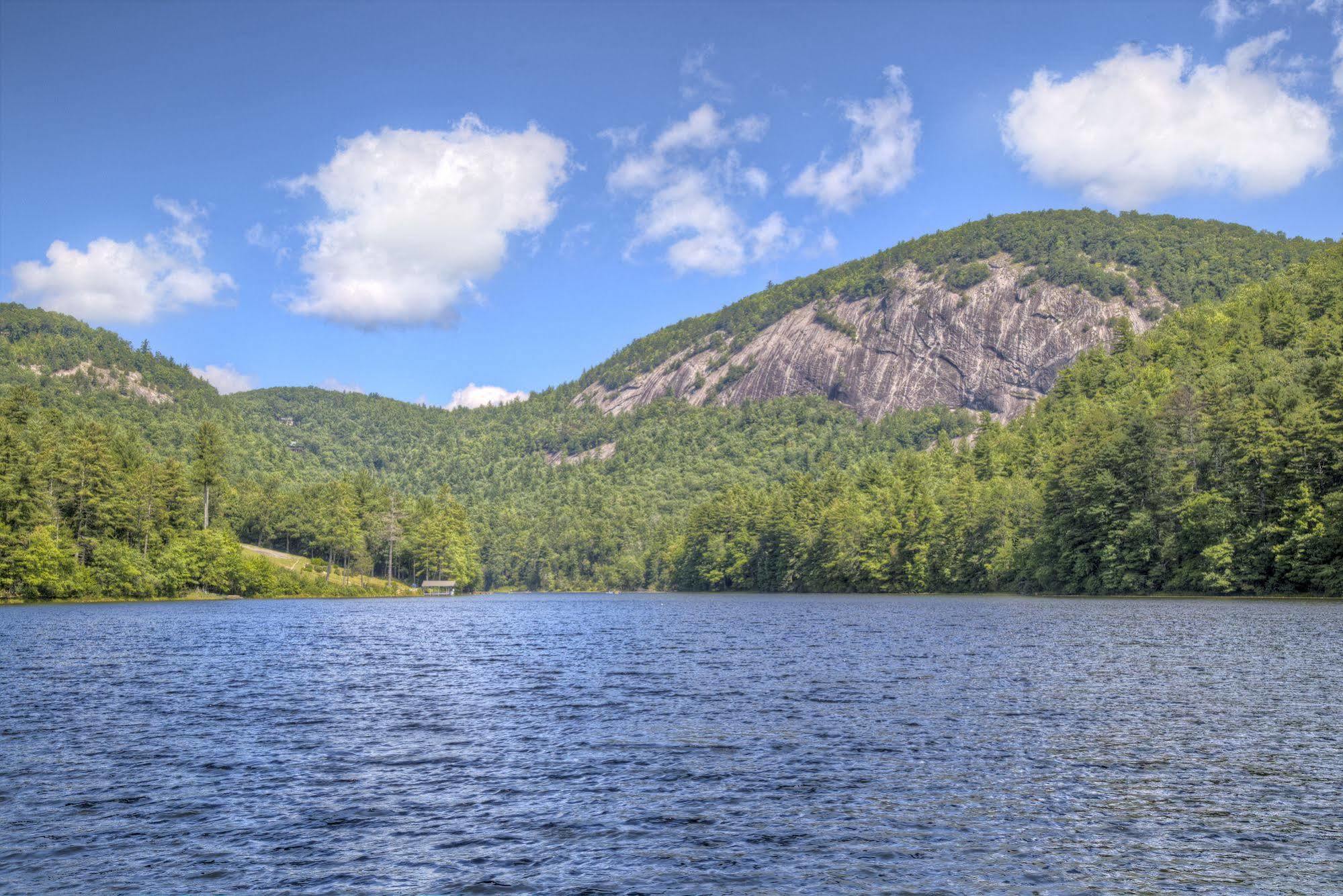 Foxhunt At Sapphire Valley Exterior foto
